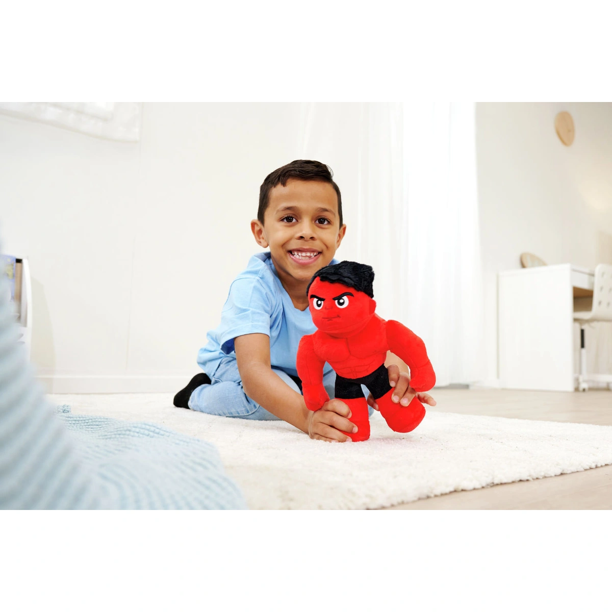 Disney Marvel Poseable Red Hulk 25 cm Plush