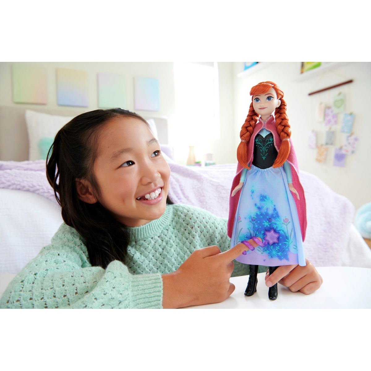 Disney Frozen Magical Colour Change Skirt Anna Doll