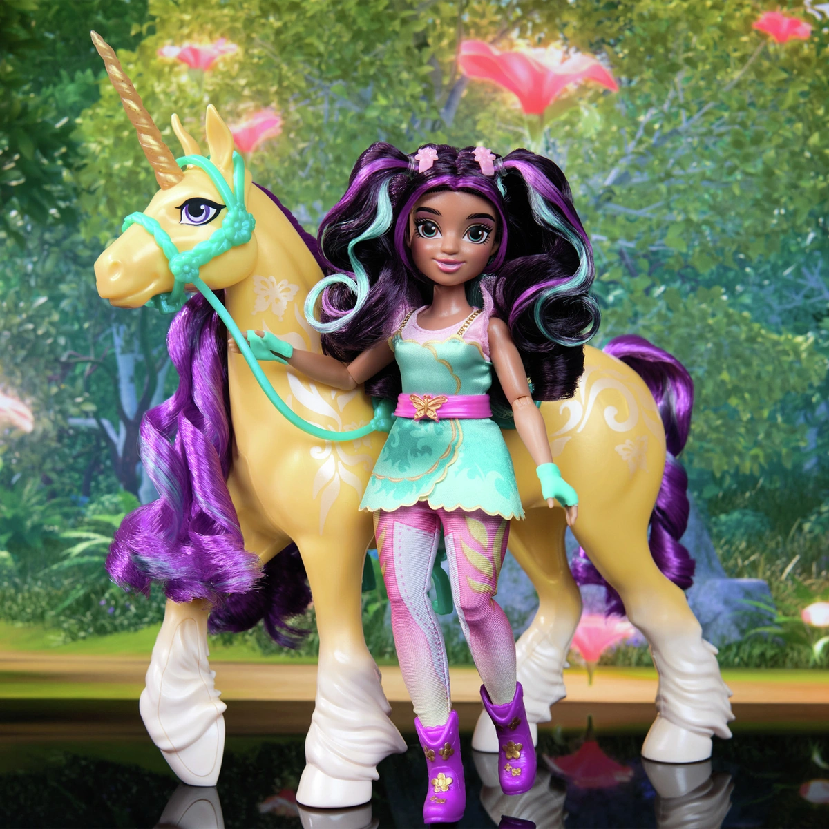 Unicorn Academy Ava Fashion Doll