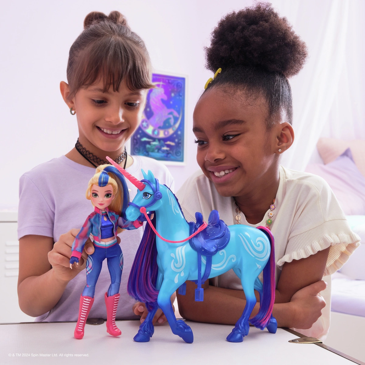 Unicorn Academy Isabel Fashion Doll