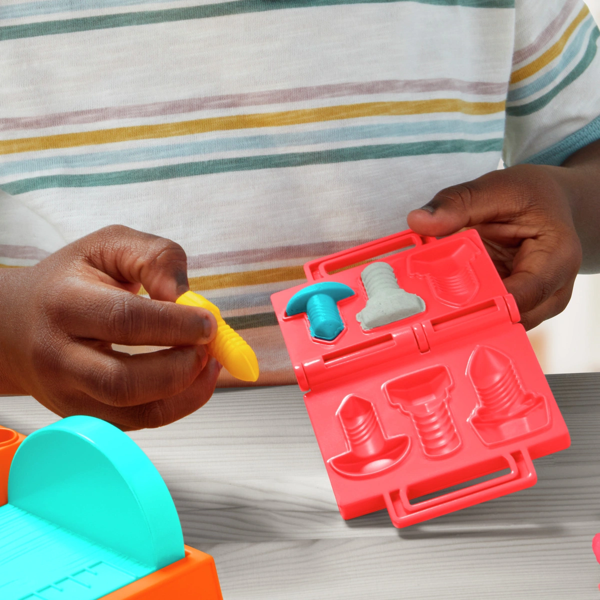 Play-Doh Stamp And Saw Tool Bench Playset