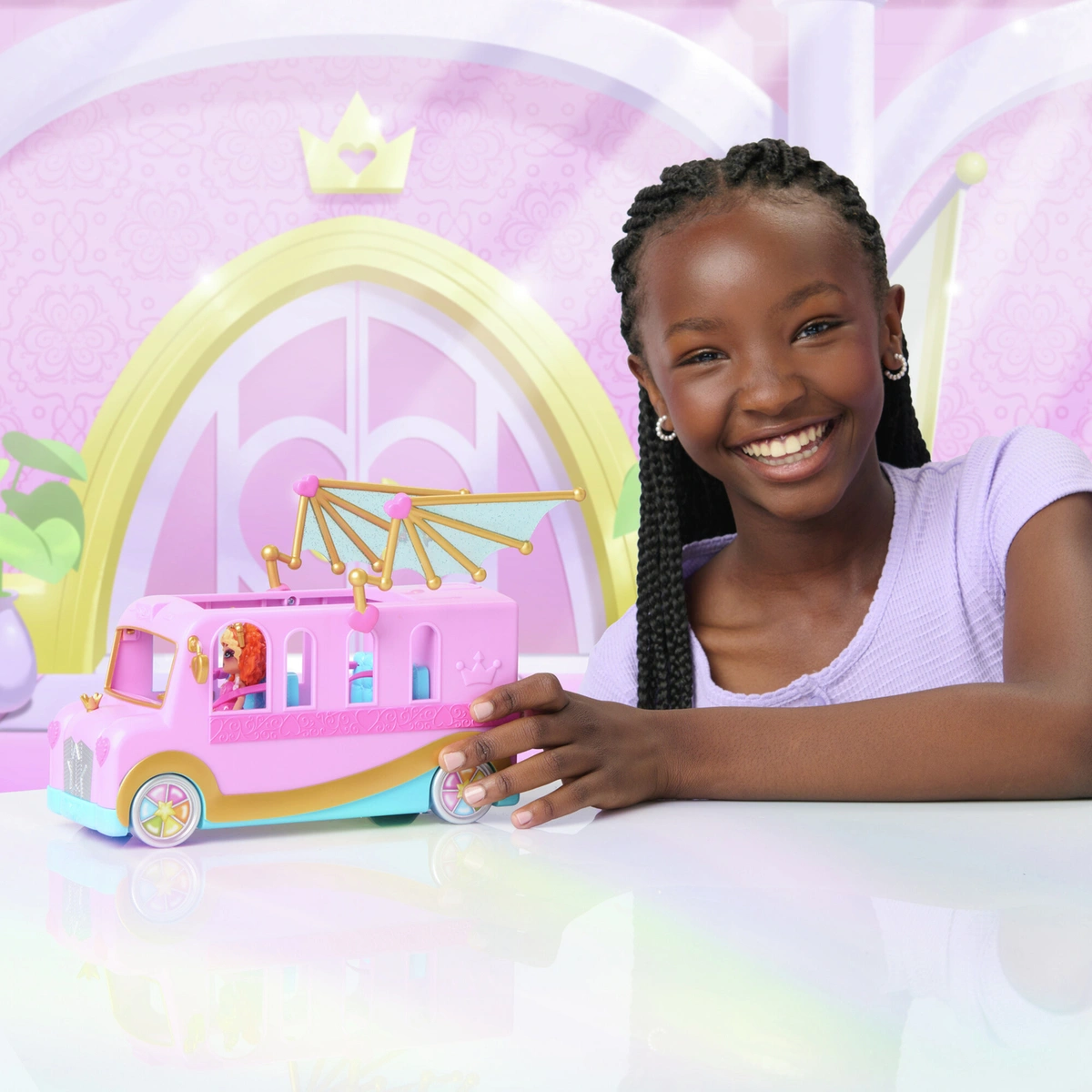 Royale High Bus Glam Set