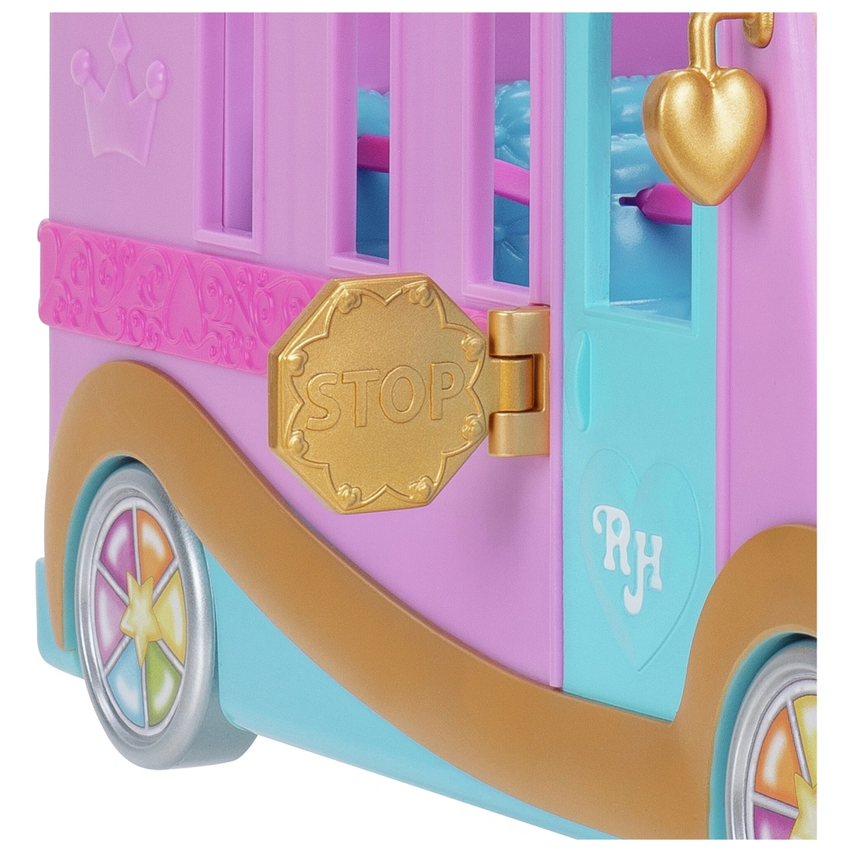 Royale High Bus Glam Set