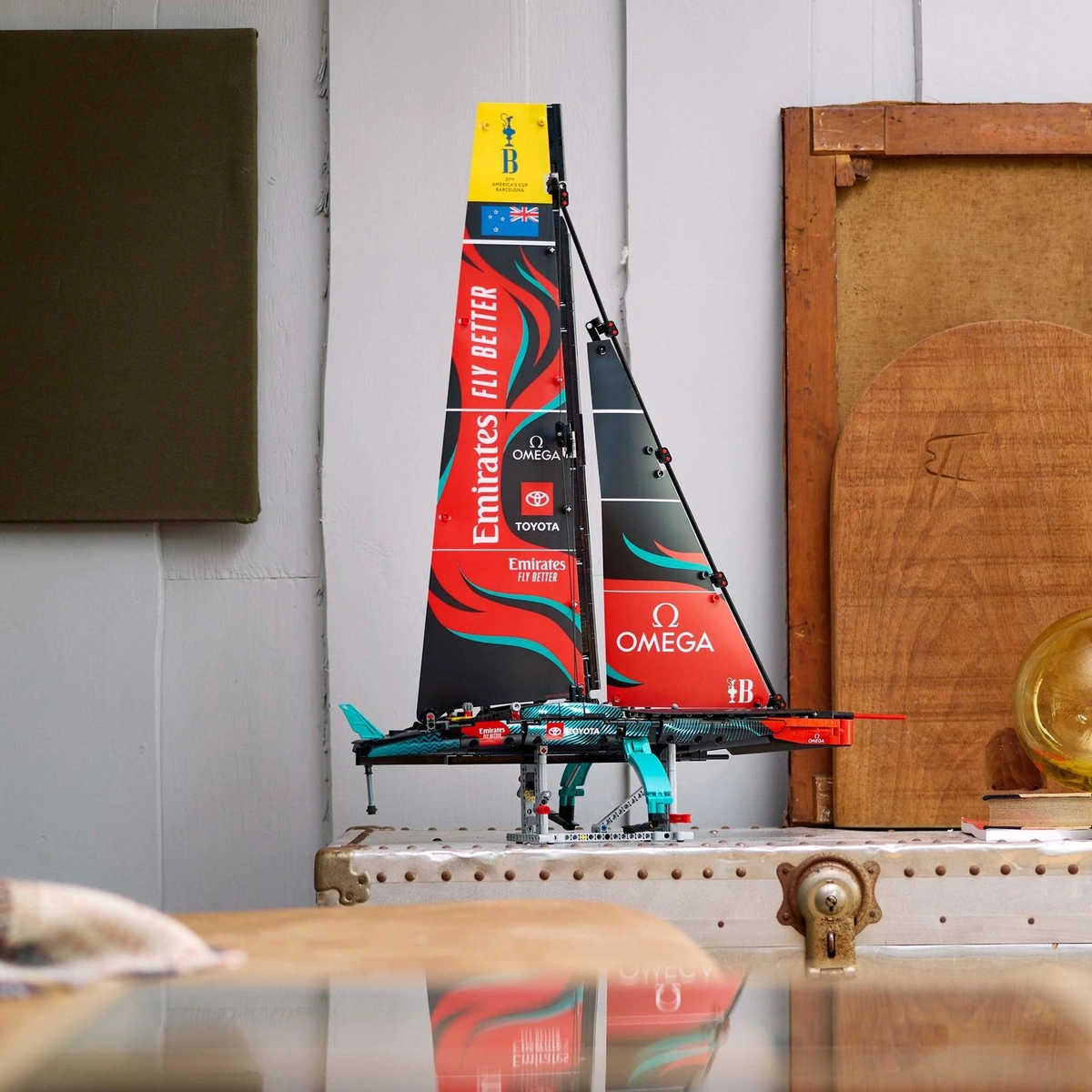 LEGO Technic Emirates Team New Zealand AC75 Yacht Set 42174
