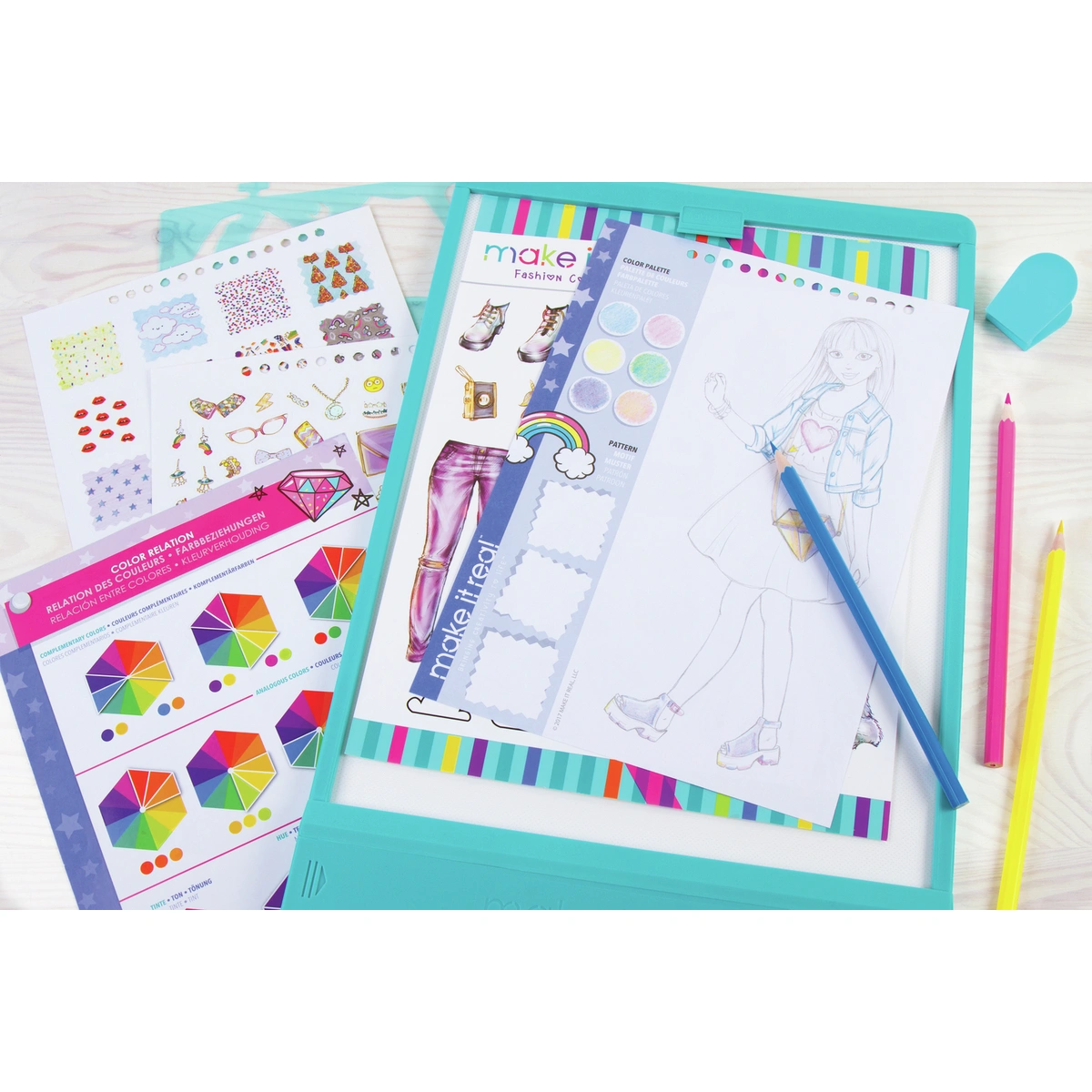 Make It Real Fashion Design Mega Set with Light Table