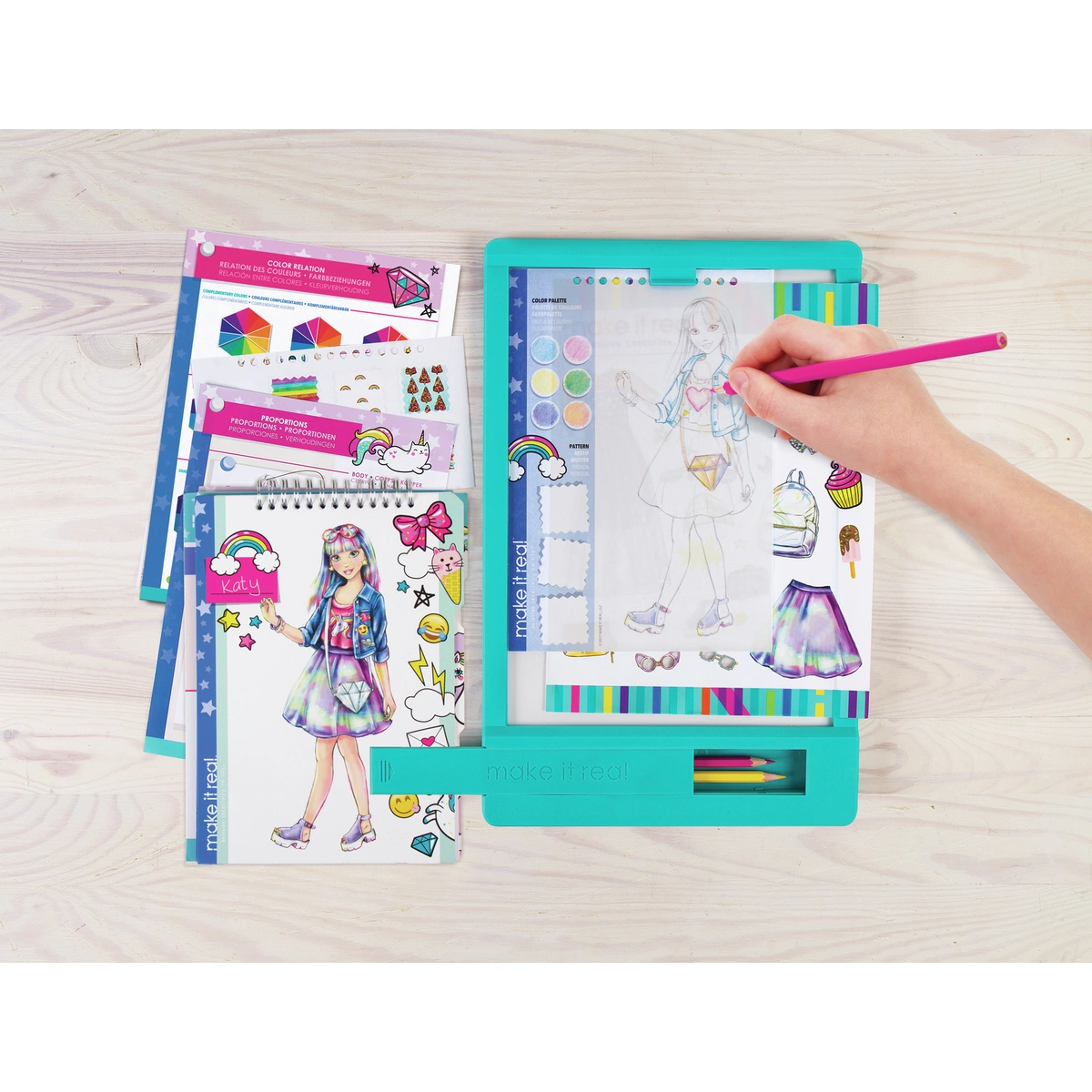 Make It Real Fashion Design Mega Set with Light Table