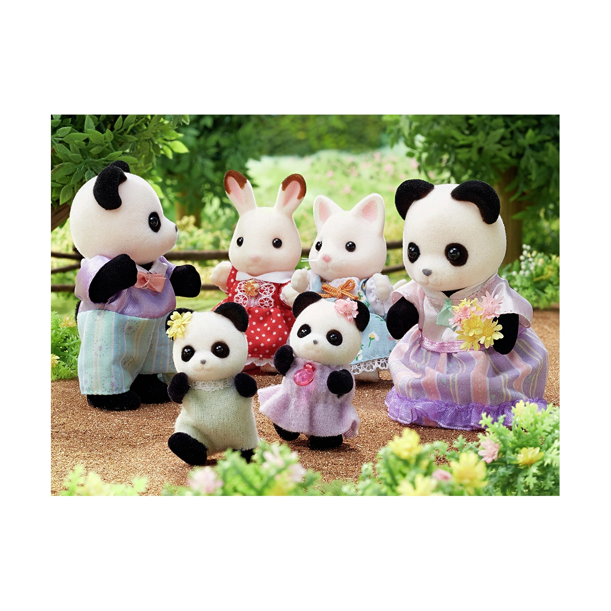 Sylvanian Families Pookie Panda Family Playset