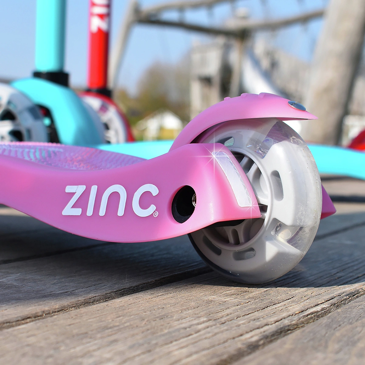 Zinc T-Motion Kids Light Up 3 Wheel Scooter - Pink