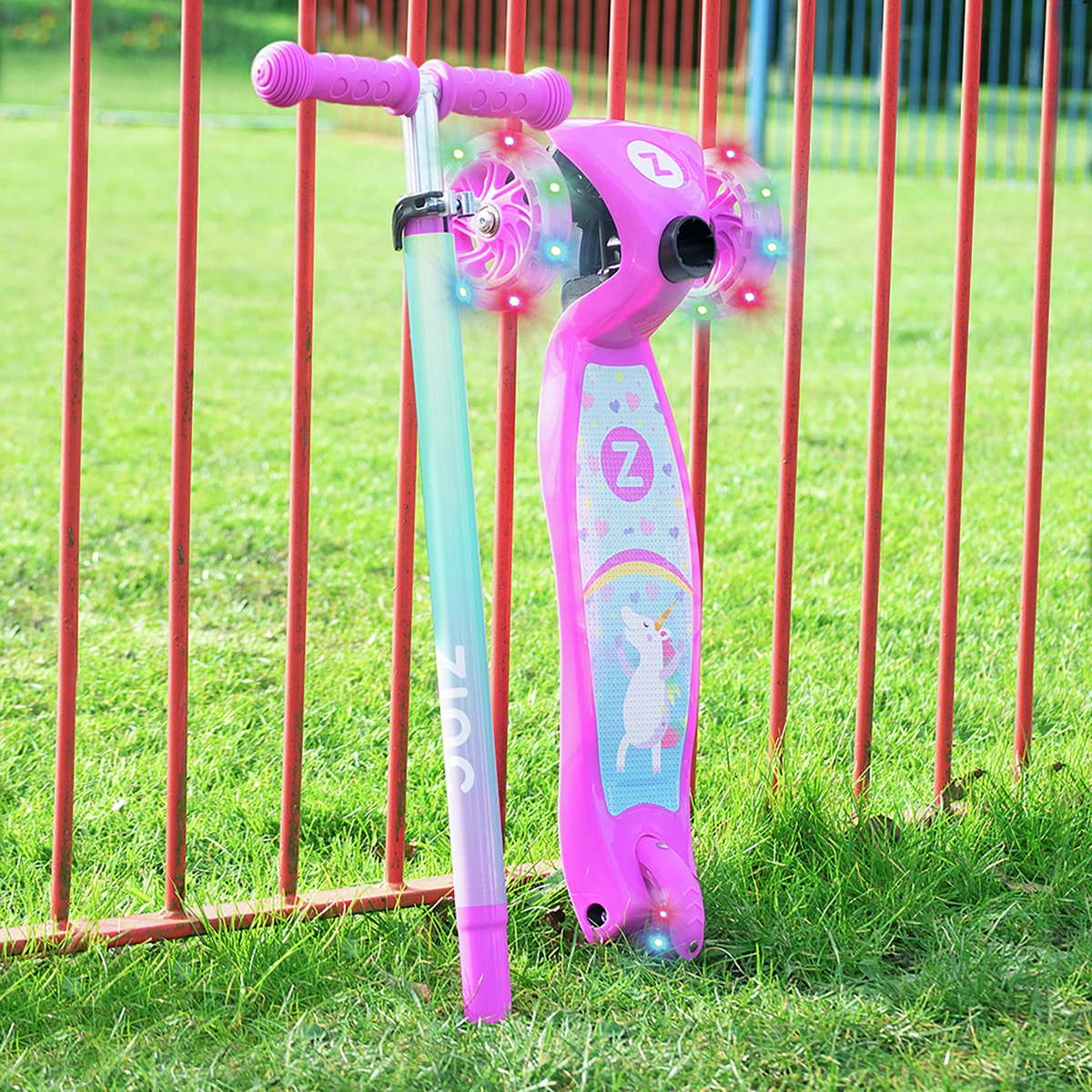 Zinc Safari Unicorn Light Up 3 Wheel Scooter