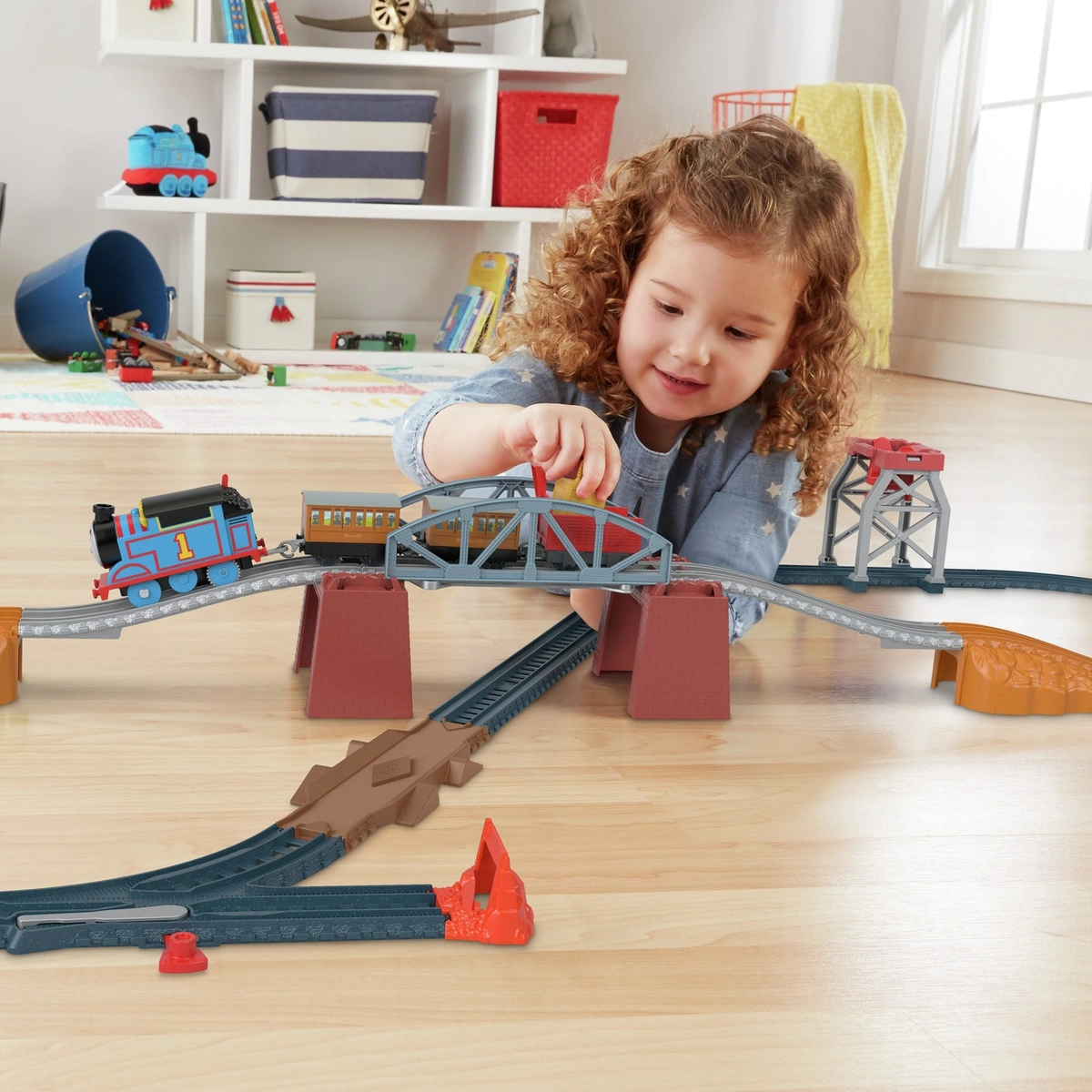 Thomas & Friends 3-in-1 Package Pickup Track Set
