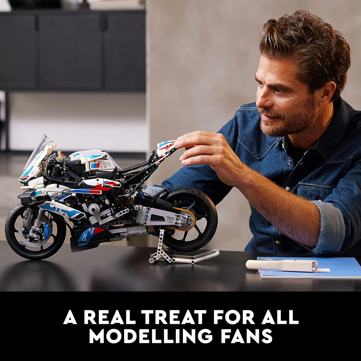 LEGO Technic BMW M 1000 RR Motorbike Model Kit 42130