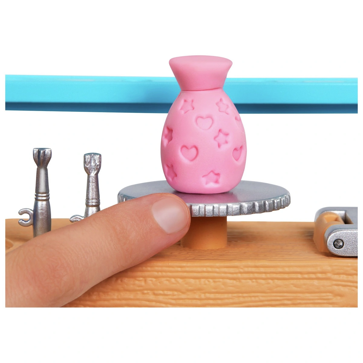 Barbie Relax and Create Art Studio Playset and Doll